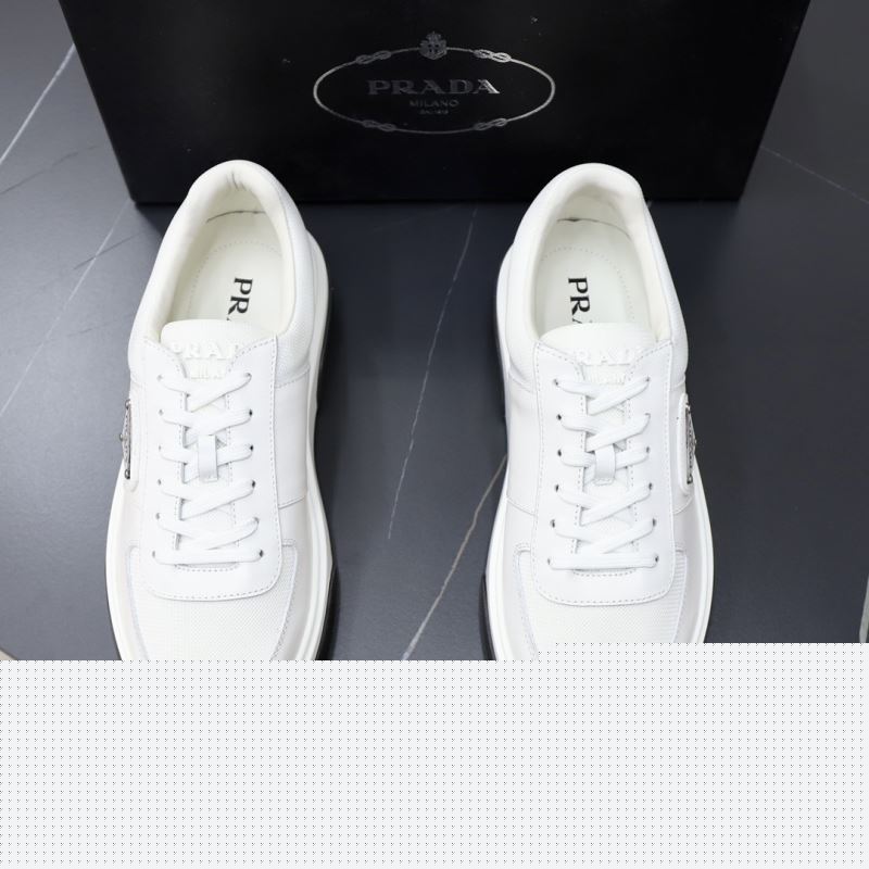 Pra*a sneakers